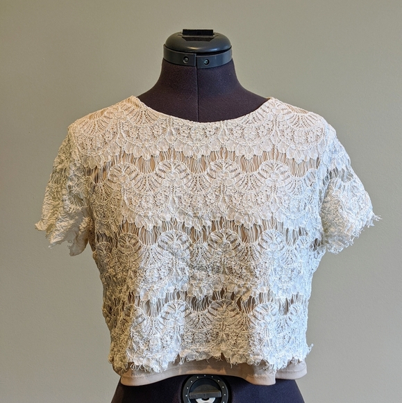 Forever 21 Crochet Lace Crop Top - Picture 1 of 5